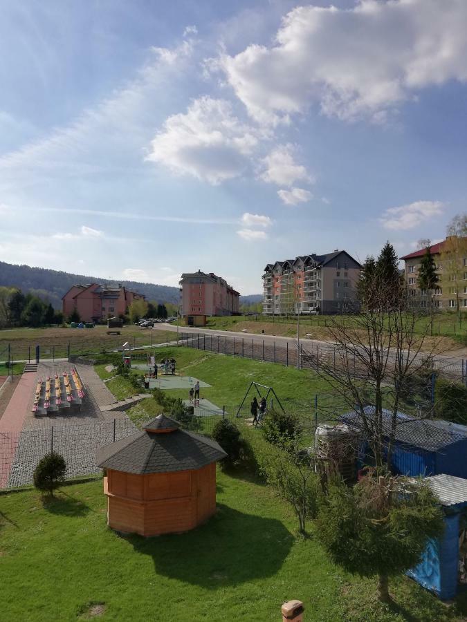 Apartamenty Bieszczadzki Aniol Ustrzyki Dolne Eksteriør billede